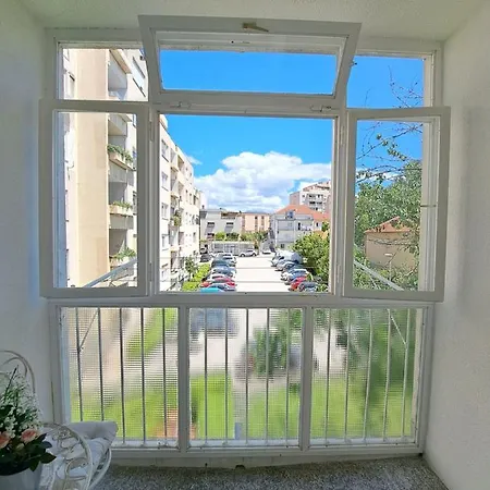 Oldie But Goldie Apartamento